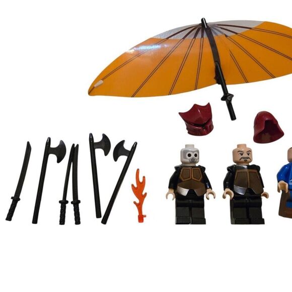 LEGO Avatar: The Last Airbender: Air Temple (3828) Aang Momo Mini Figures Glider - Picture 5 of 11